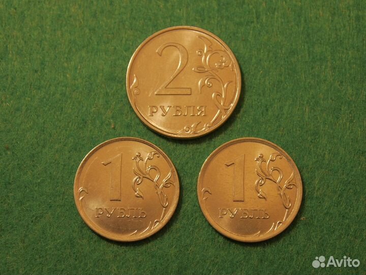 Рубли металл с дефектами печати