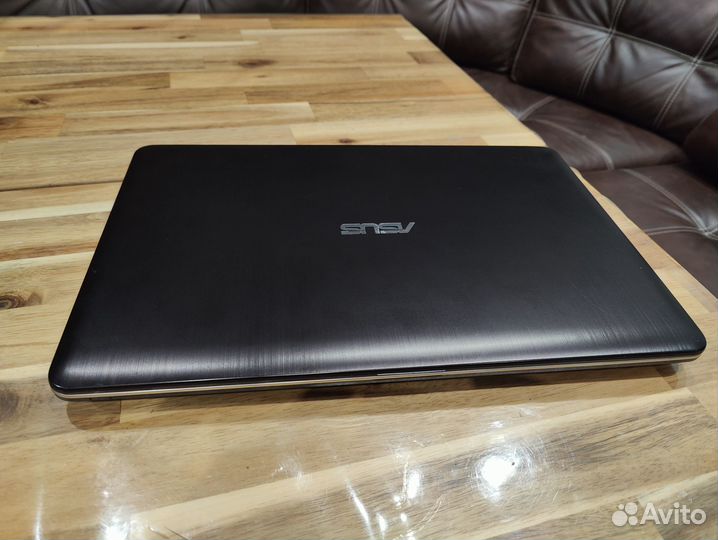 Asus X541S (4 ядра Pentium/SSD/GF 810M)