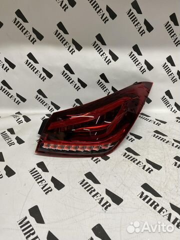 Задний правый внешний фонарь Mercedes-Benz CLA 118