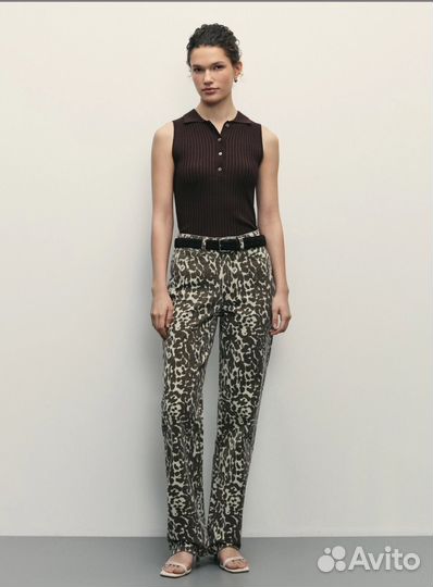 Джинсы с леопардовым узором