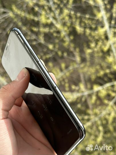 iPhone 11 Pro, 64 ГБ