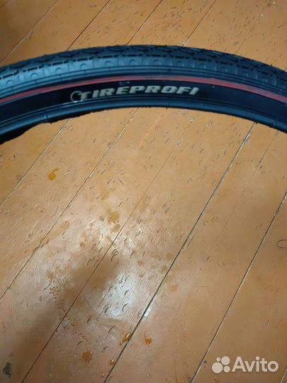 Продам велосипедную покрышку 28*1.75