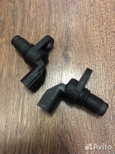 Датчик распредвала Jaguar XF 2014 2.0T