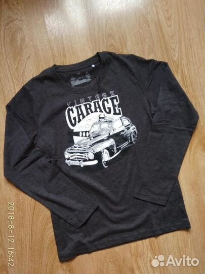 Тонкая кофточка на мальчика