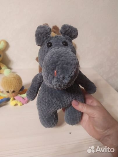 Вязаные игрушки ручной работы