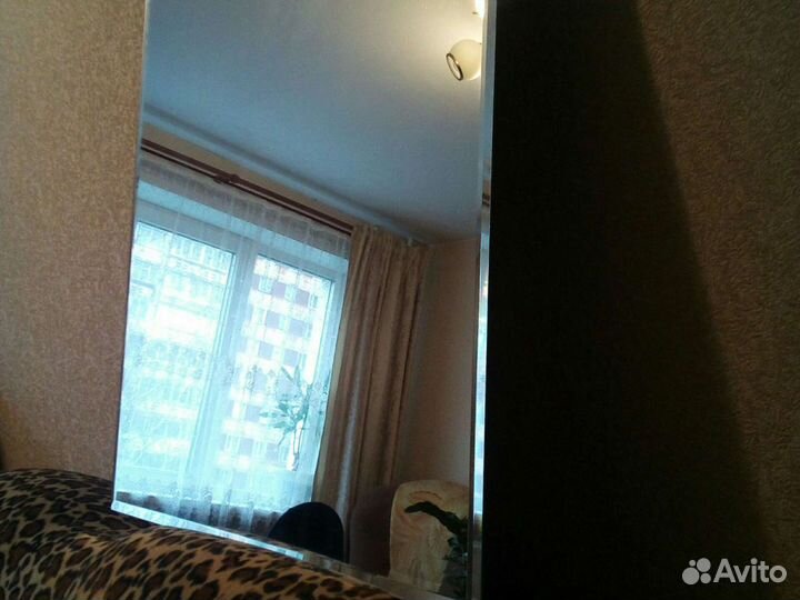 Зеркало с фацетом