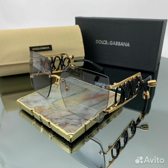 Солнцезащитные очки Dolce Gabbana