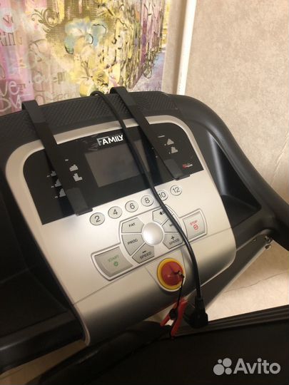 Продам беговую дорожку