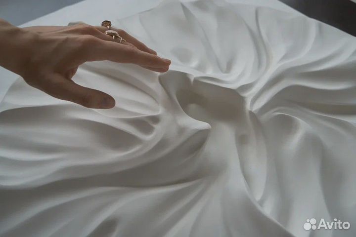 Барельеф / Панно Y. X O