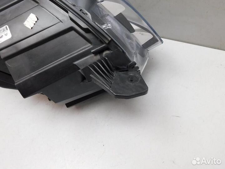 Фара левая Citroen Spacetourer