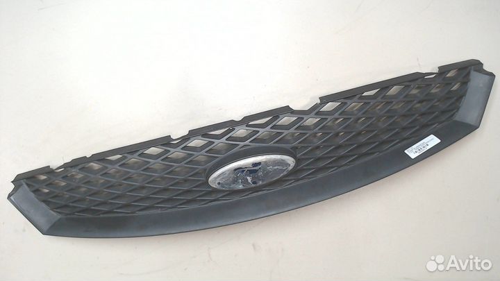 Решетка радиатора Ford Galaxy, 2002