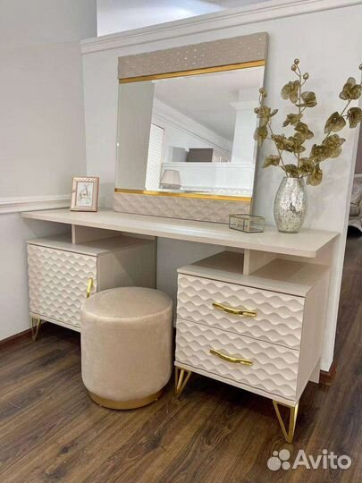 Спальня Lara кр 1,6/1,8 4/5 ст шкаф бежевый глянец