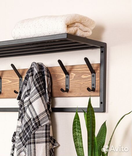 Вешалка настенная