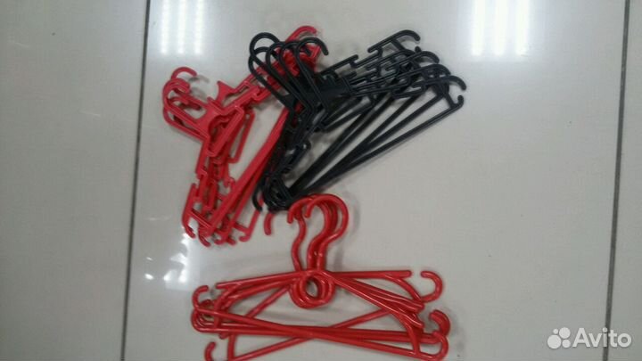 Вешалки детские