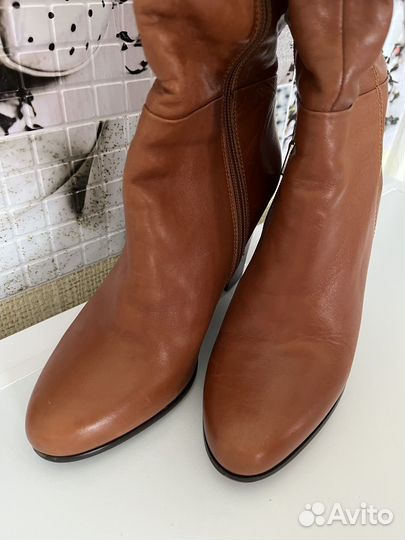 Сапоги женские 37