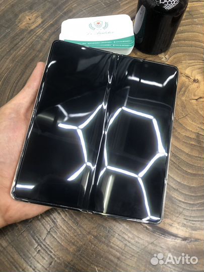 Samsung Galaxy Z Fold4, 12/512 ГБ