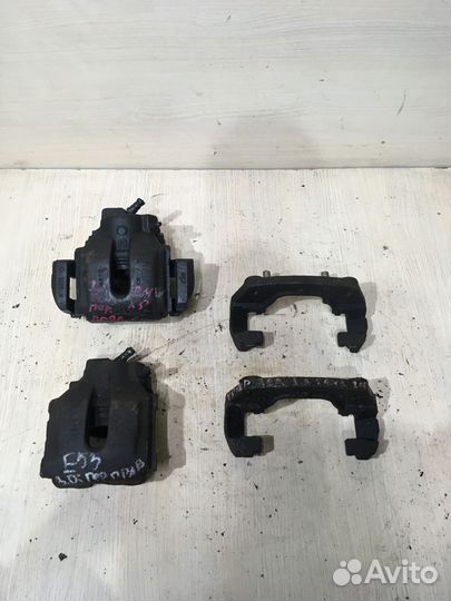 Суппорт передний правый BMW Х5 Е53