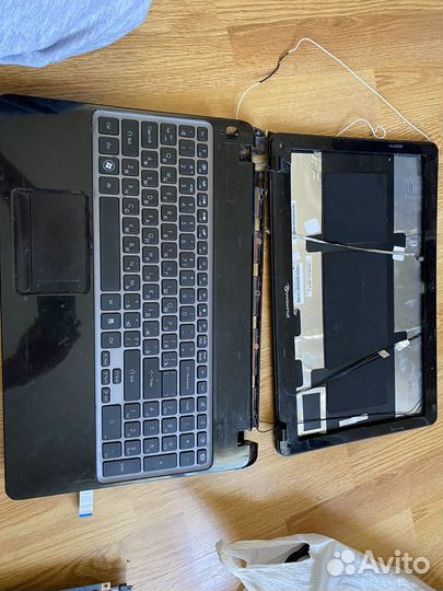 Три ноута Lenovo, hp, packard bell на запчасти