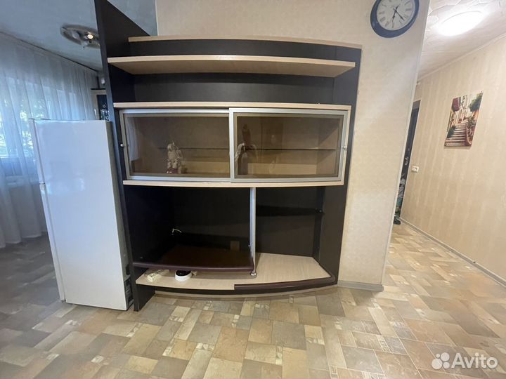 Стенка в гостиную