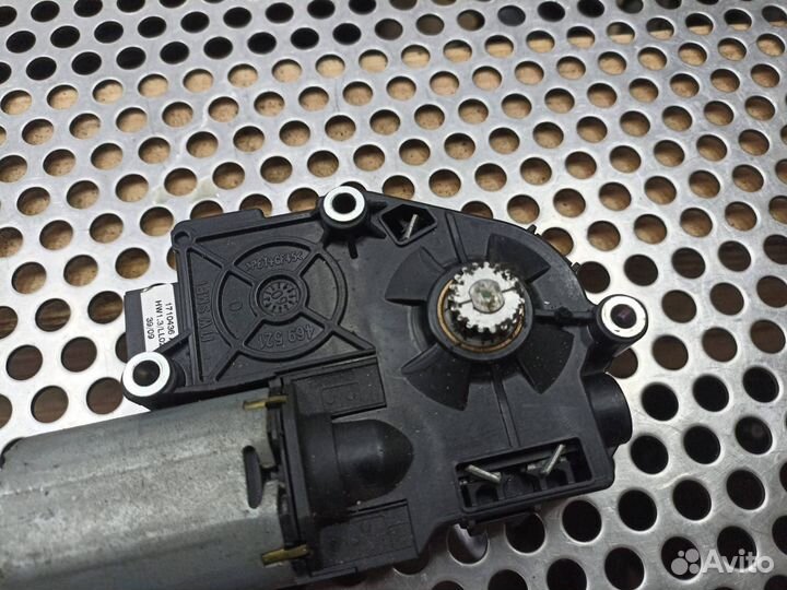 Моторчик люка BMW 7 F01/F02 2009 67617193398