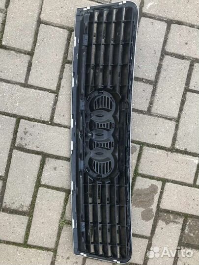 Решётка радиатора Audi A6 C5