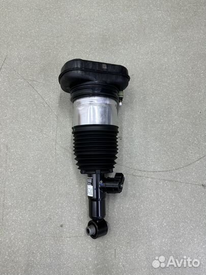 BMW G05 Задний Амортизатор 37106869048