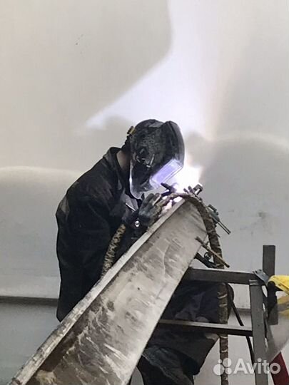 Сварщик-аргонщик жестянщик