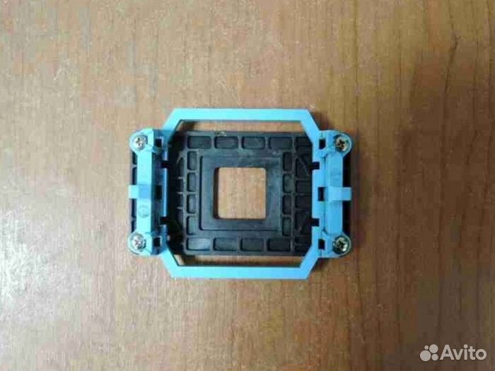 Крепление для процессорных кулеров на материнские