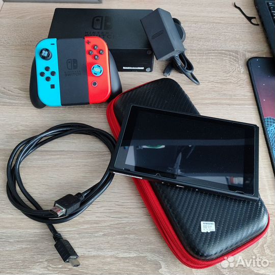 Портативная игровая приставка nintendo switch