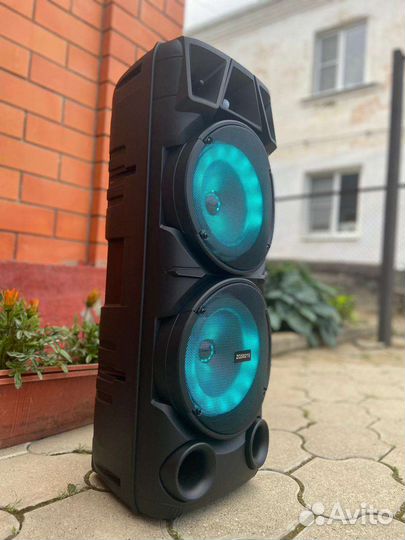 Музыкальная колонка напольная