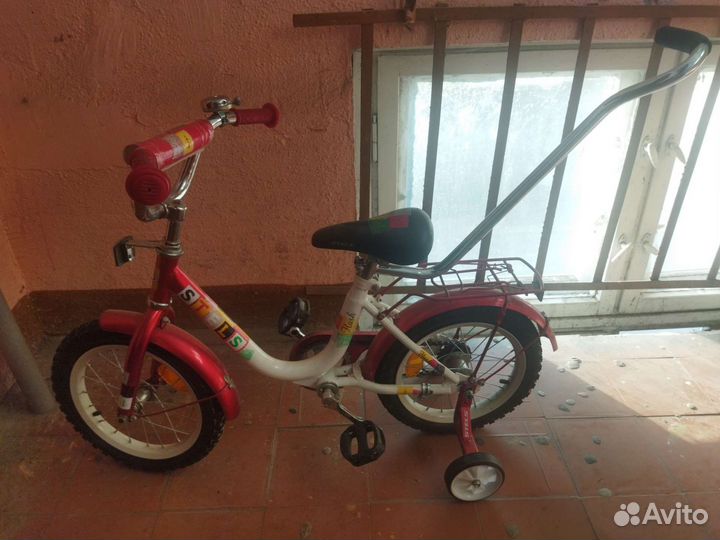 Детский велосипед с родительской ручкой
