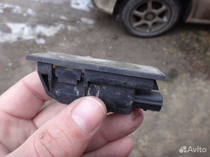 Рено Фонарь подсветки номера Renault