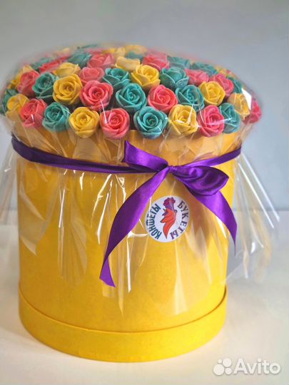 Шоколадные Розы - 101 шт в Шляпной Коробке