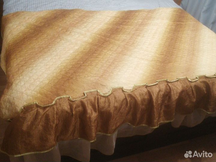 Ламбрекен на 1,5 спальн.кровать/диван