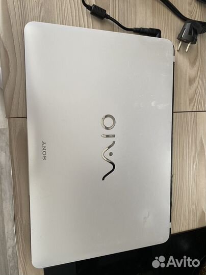 Ноутбук Sony vaio 4gb ssd