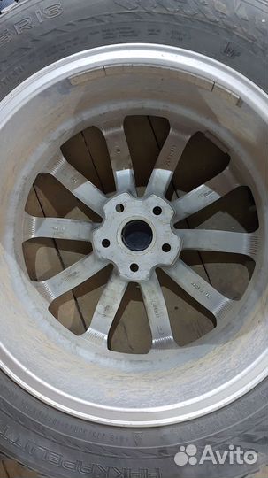 Nokian Tyres Hakkapeliitta 9 SUV 235/55 R18