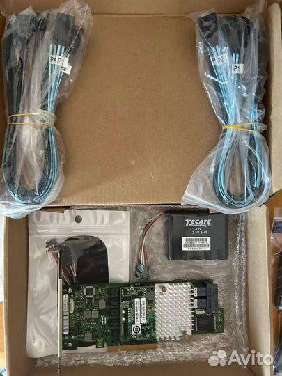 LSI Logic megaraid SAS LSI 9361-8i 2GB + CVM02 8g