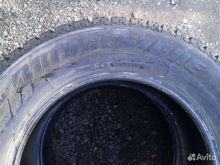 Bridgestone Ice Cruiser 7000 235/60 R16