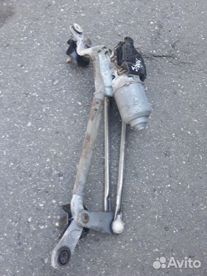 Механизм стеклоочистителей Toyota Yaris