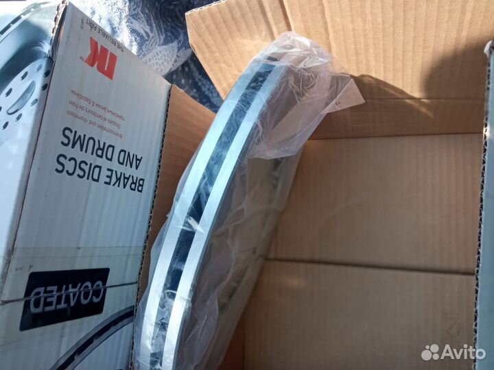 Продам комплект дисков (тормозной задний)