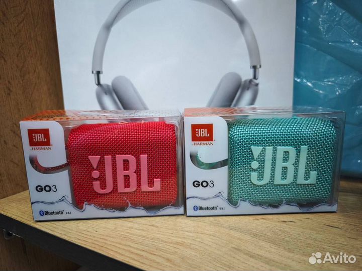 Портативная колонка jbl go3