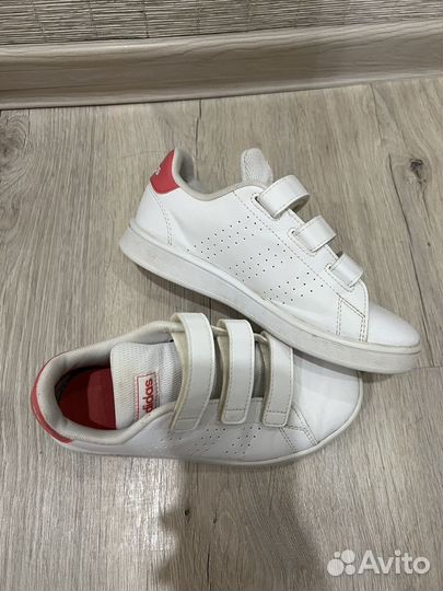 Кроссовки adidas