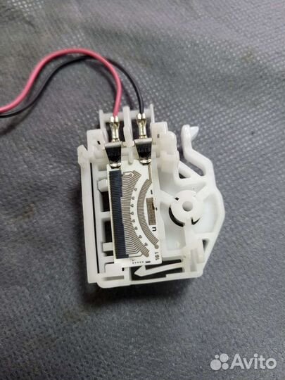 Датчик уровня топлива с поплавком. Pajero Sport 2