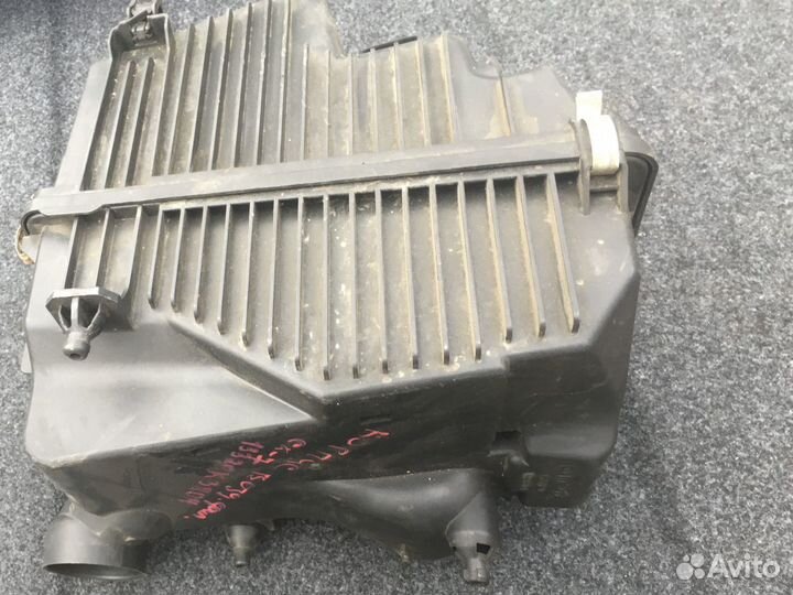 Корпус воздушного фильтра Mazda CX-7