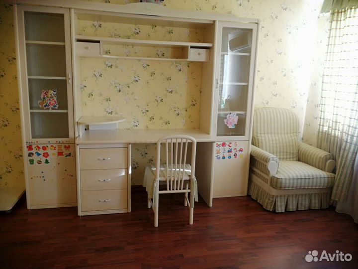 Комплект мебели в детскую коллекционный Италия