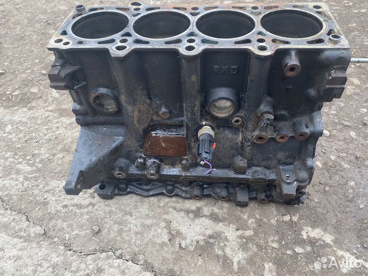 Блок двс волга крайслер EDZ