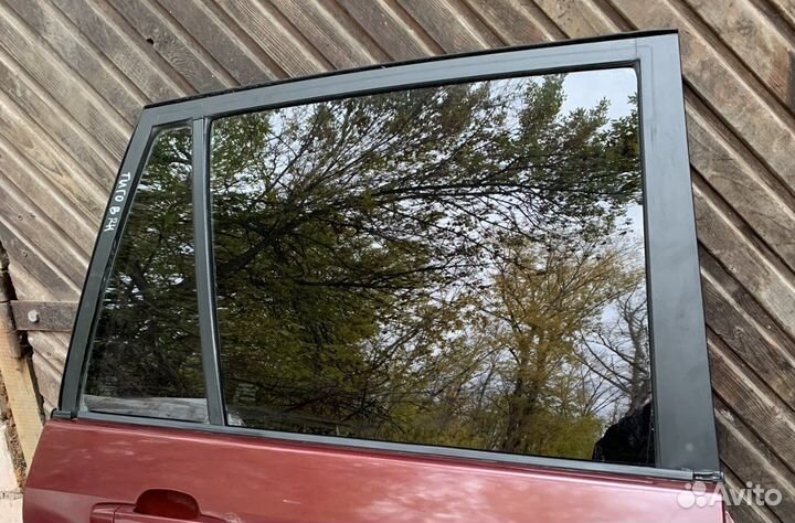 Стекло двери б/у Чери Тигго Chery Tiggo T11