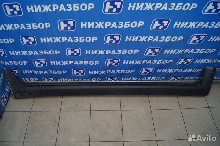 Накладка на порог (наружная) правая Volvo Xc 70