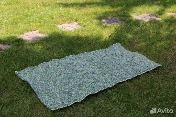 Вязаный коврик-дорожка 