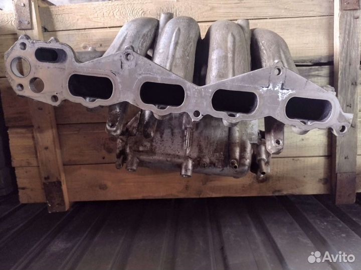 Впускной коллектор 4g69